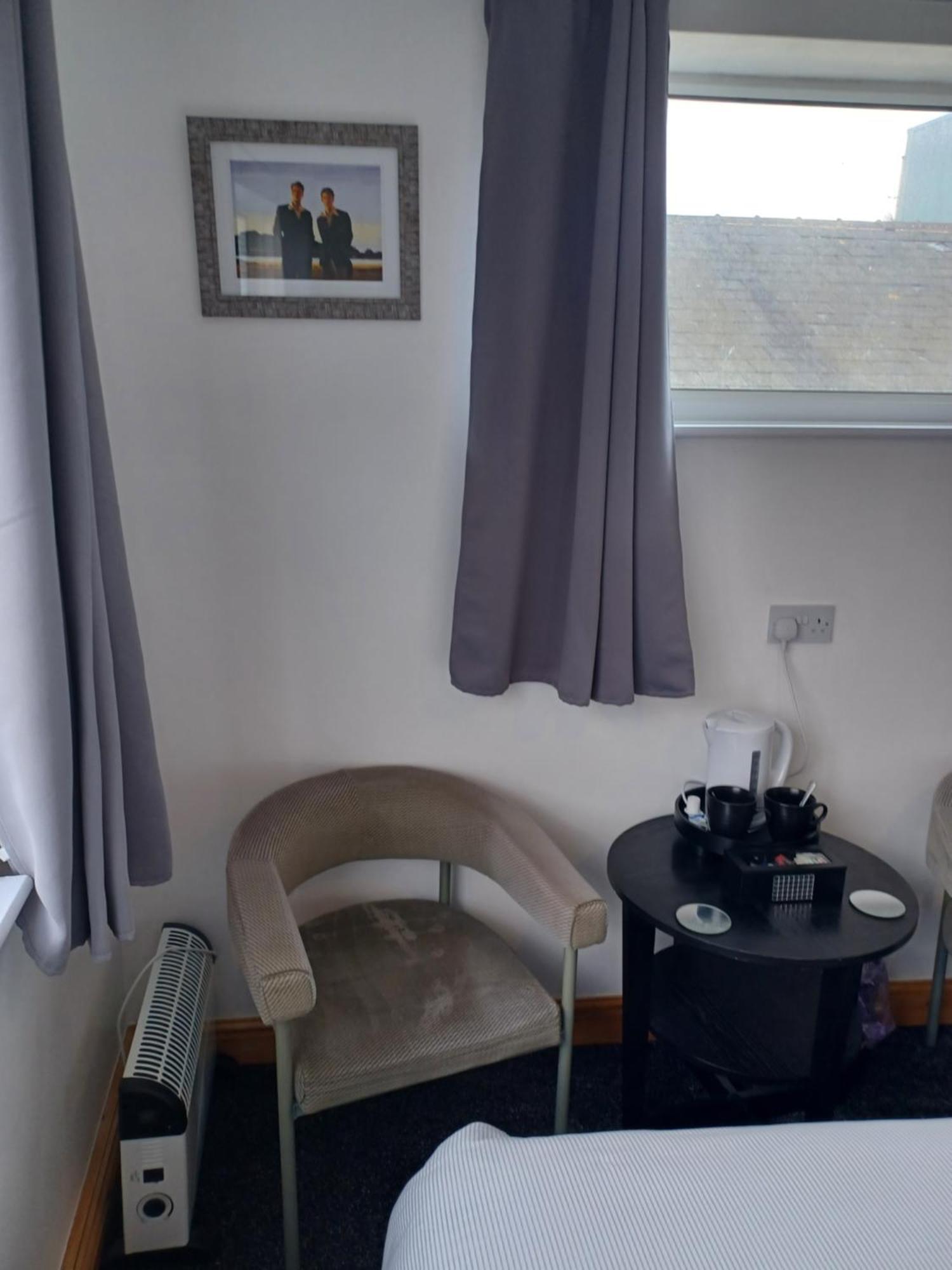 The Fame Bed & Breakfast Blackpool Exterior photo