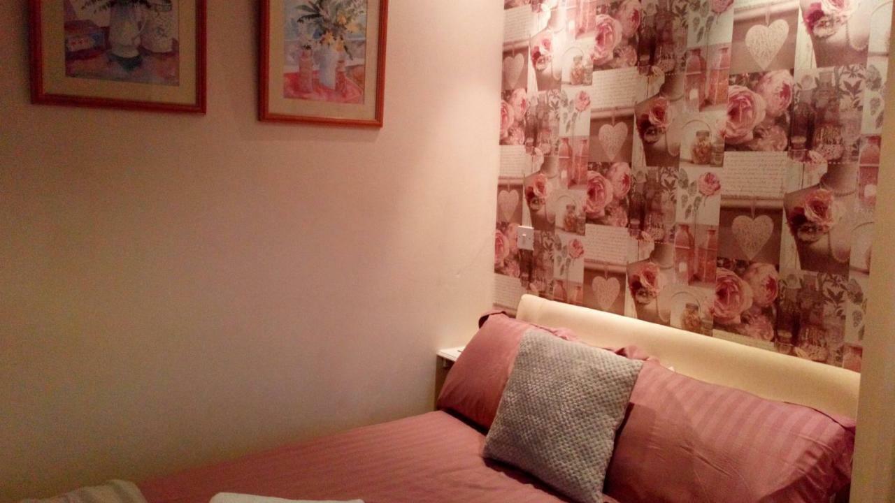The Fame Bed & Breakfast Blackpool Exterior photo